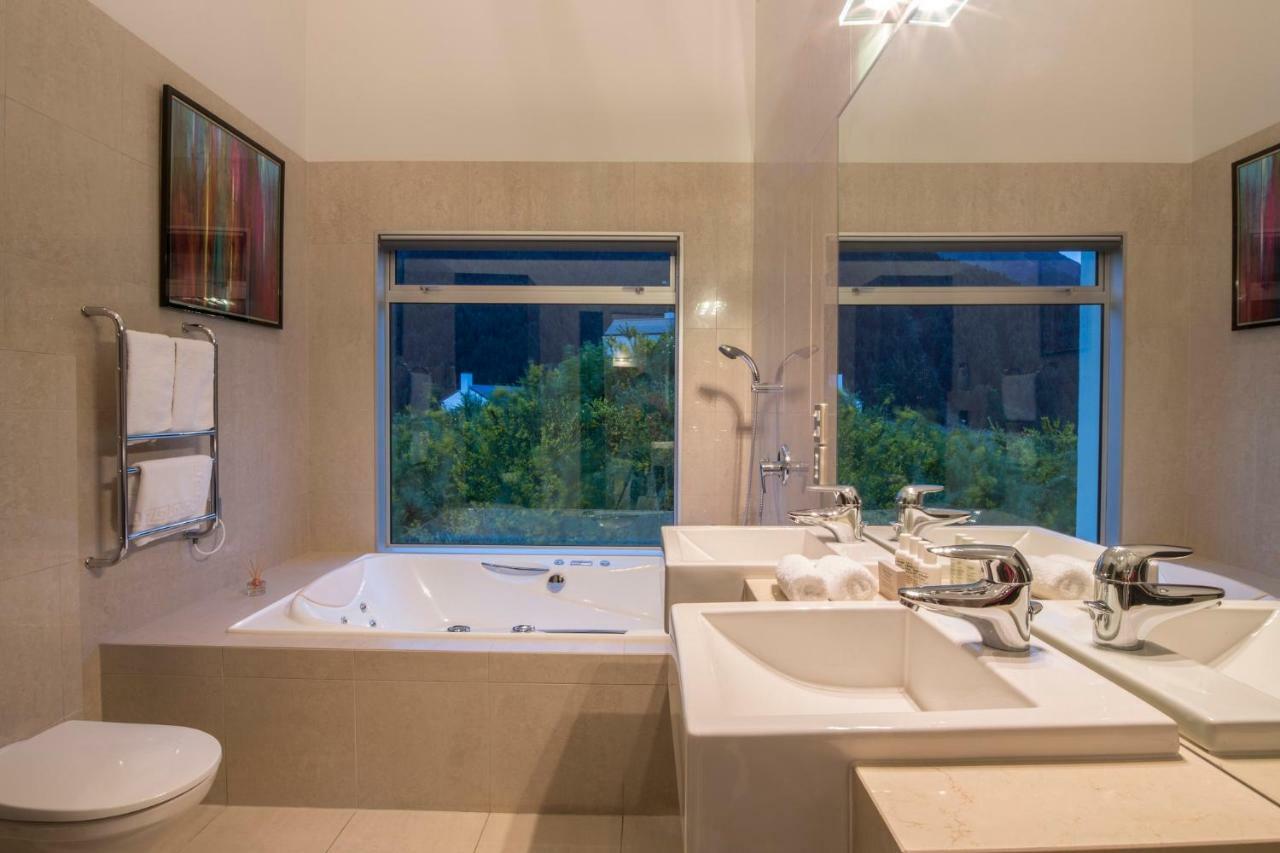 Papillon, A Relax It'S Done Luxury Holiday Home Queenstown Ngoại thất bức ảnh